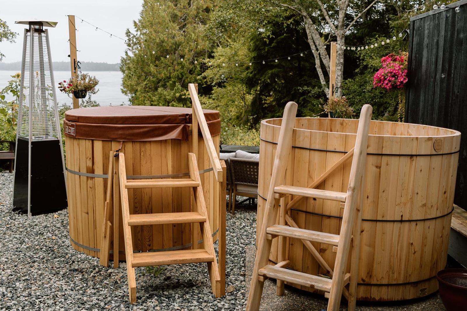Lunar Cove Inn Charters And Tours Tofino Kültér fotó